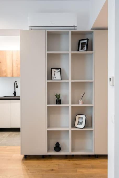 Maze Stripe In One Cotroceni 1br Bucureşti